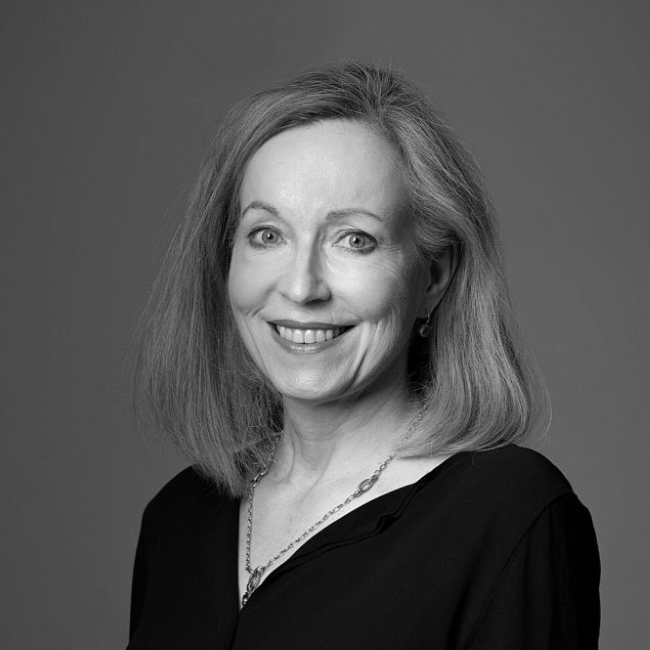 Dr. med. Anja Macpherson