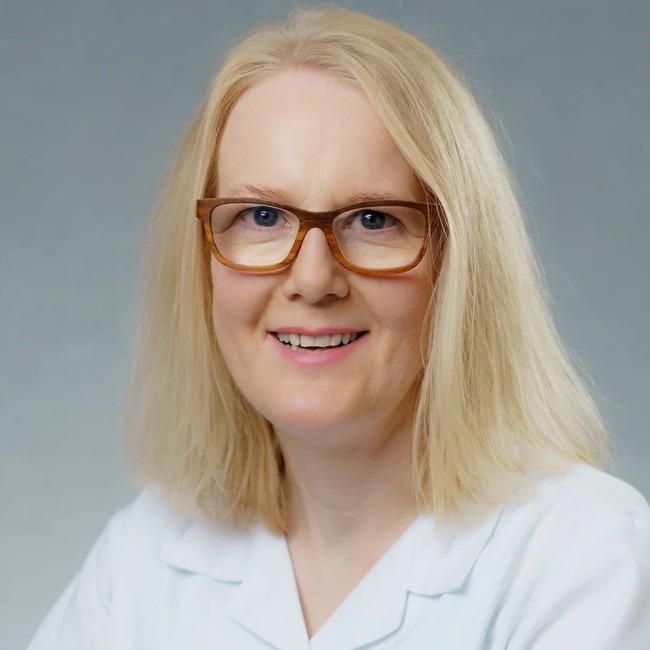 Dr. med. Evelyne Egger