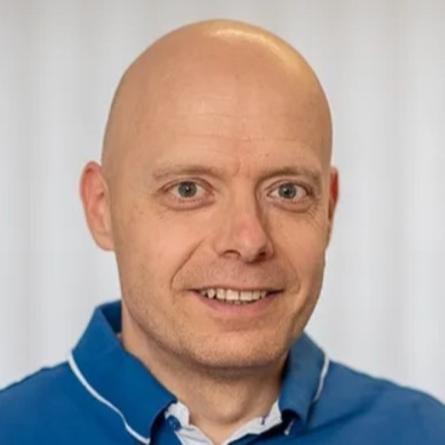 PD Dr. med.  Lukas Trachsel